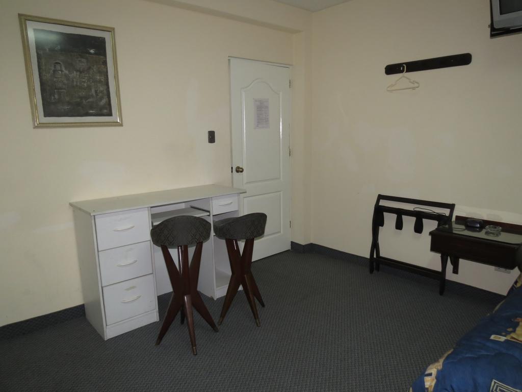 Hotel Plaza Mayor Lima Bilik gambar