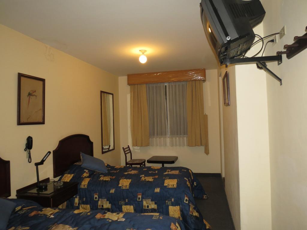 Hotel Plaza Mayor Lima Bilik gambar