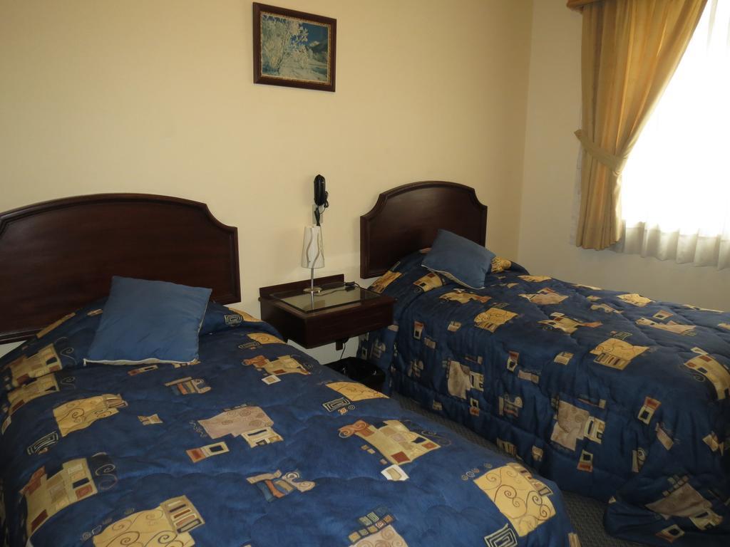 Hotel Plaza Mayor Lima Bilik gambar