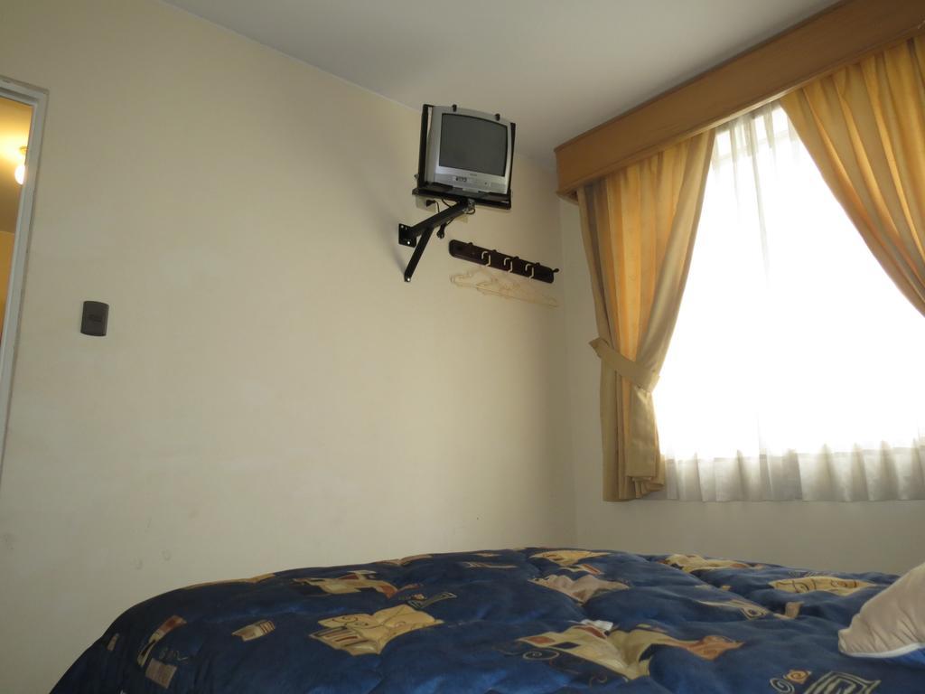 Hotel Plaza Mayor Lima Bilik gambar